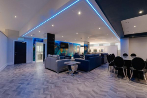 Temple Court Cavern Quarter Apartments